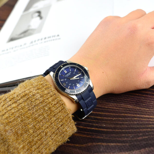 VICTORINOX V241610 Armbanduhr ansicht-3