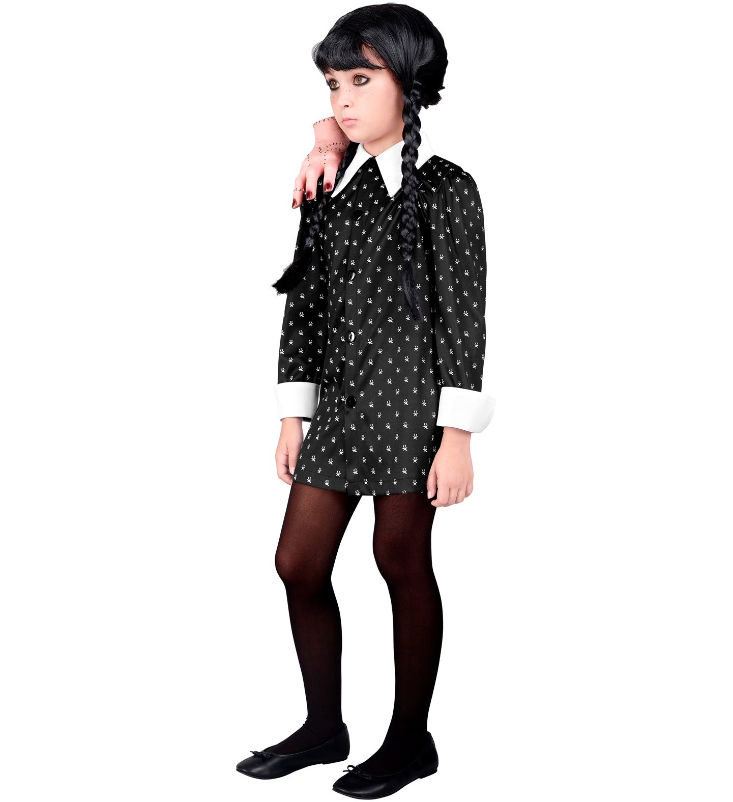 Schwarzes Kleid mit weißem Kragen und Zopf für das Wednesday Addams Kinderkostüm.