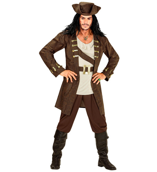 Mann im 5-teiligen Piraten-Kostüm mit Hut, Jacke, Hemd, Hose und Gürtel.
