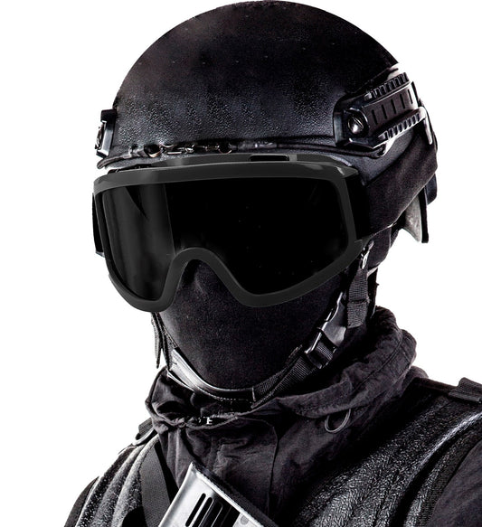 Schwarze taktische Schutzbrille mit Anti-Beschlag-Beschichtung und flexiblen Bügeln.
