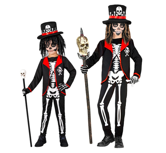 Voodoo Priester Kinderkostüm mit Jackett, Hemd, Hose und Hut in dunklen Farben.