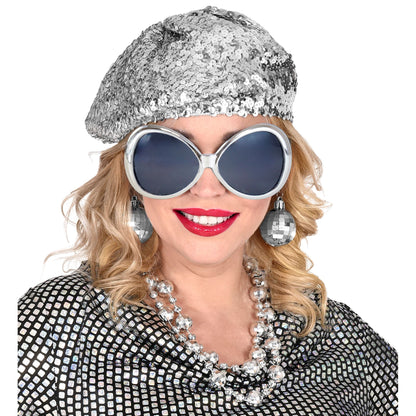 "DISCO BABE" (Paillettenmütze, brille, Discokugel Ohrringe)
