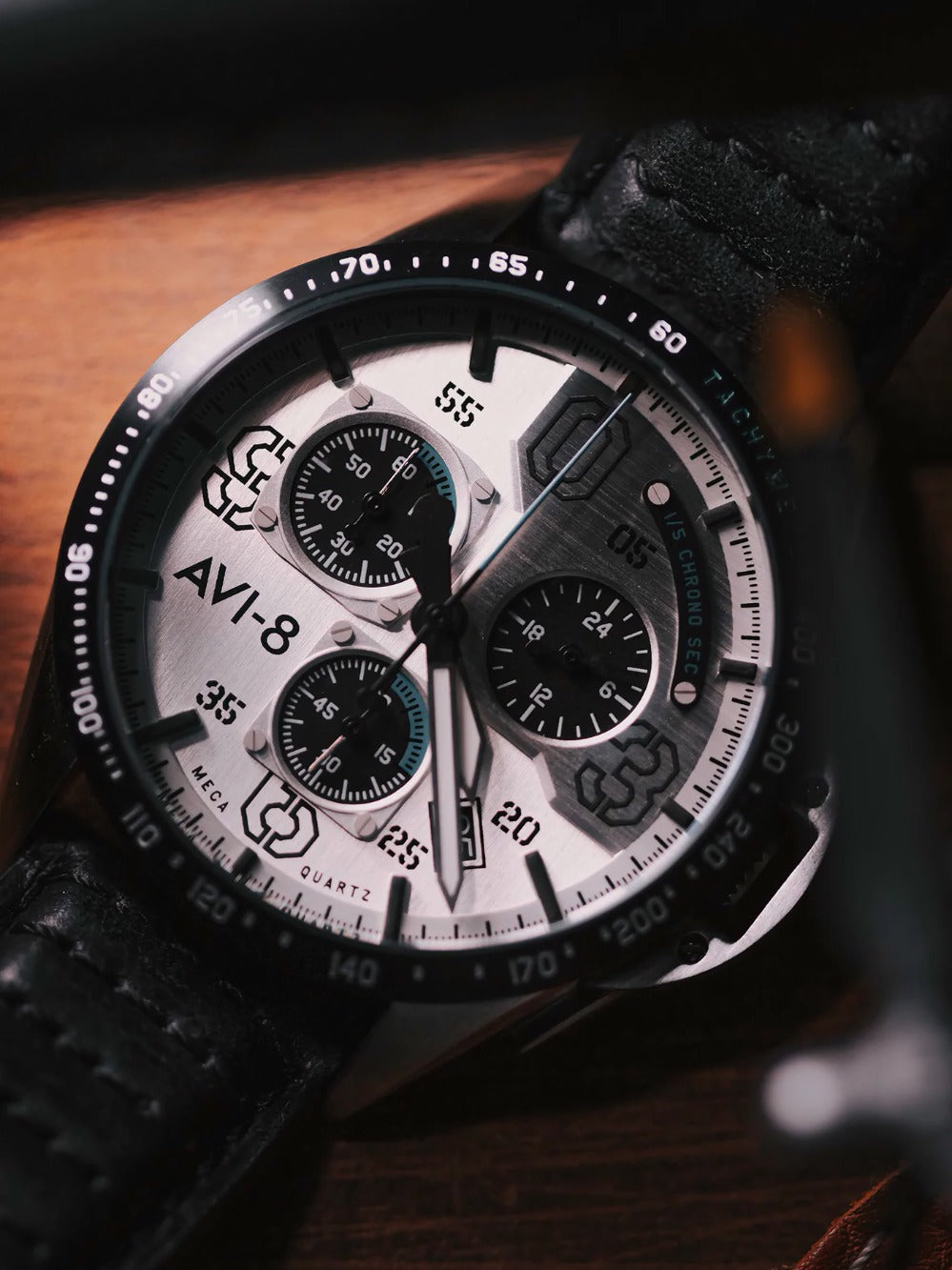 AVI-8 Mod. AV-4077-01